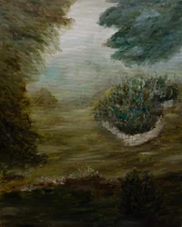 Nebliger Waldweg