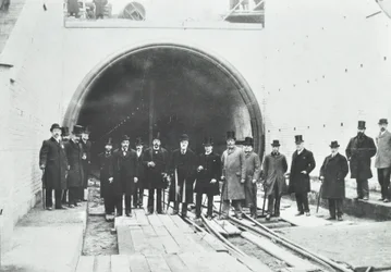 Blackwall Tunnel: Inspektion des unterseeischen Teils durch Würdenträger, 1895