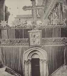 Eingang zur Grotte in der Geburtskirche, in der Nähe, wo Boas und Ruth sich trafen