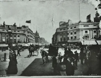Oxford Circus, Westminster LB: Blick nach Osten, 1895