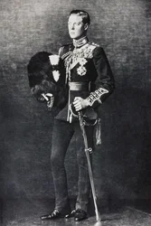 Porträt von Edward, Prinz von Wales, in seiner Uniform als Oberst der Welsh Guards