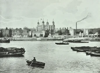 Tower of London, Tower Hill: vom Fluss, 1895
