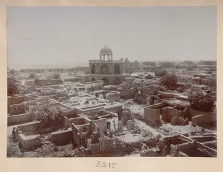 Dorf im Purana Qila, Blick auf die Umgebung des Sher Mandal, ca. 1908-1911