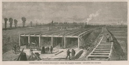 Bau des Betonwalls über die Plaistow-Marschen