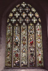 Fenster des Heiligen Laurentius (Buntglas)