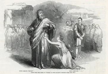 Szene aus der Oper Norma im Her Majesty