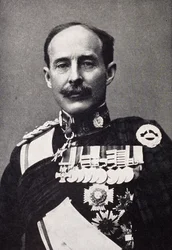 Sir Ian Standish Monteith Hamilton als Oberst, aus 
