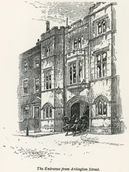 Sir John Penders Haus, der Eingang von der Arlington Street, London