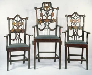 Drei georgianische Freimaurerstühle, ca. 1790