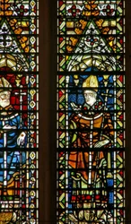 Fenster Ww, einen Erzbischof darstellend