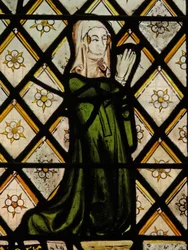 Fenster n3, Joan, die Frau des Stifters Robert Skelton darstellend