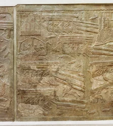 Insel Arvad, oben rechts, an der libanesischen Küste