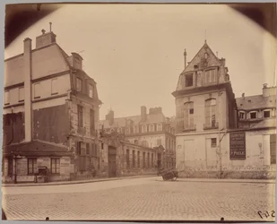 Hôtel de Vendôme, Rue Béranger 3-5