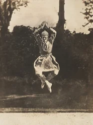 [Nijinsky in Danse siamoise aus den Orientales], 1910