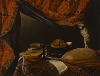 Stillleben mit Musikinstrumenten, Büchern und Skulptur