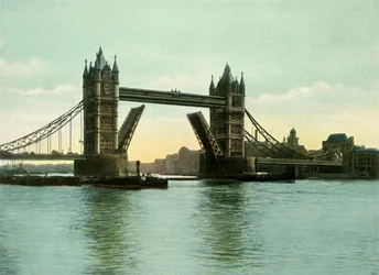 Die Tower Bridge, um 1900