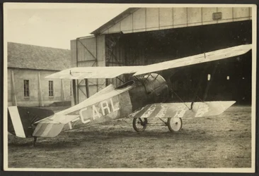 [Flugzeug]