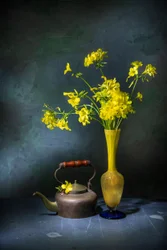 Vintage Teekanne Gelbe Blumen