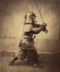 [Japanischer Krieger in Rüstung]