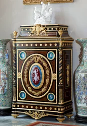 Möbel dekoriert mit dem Wappen der Familie Brignole Sale von dem Ebenisten Guillaume Grohe (1808-1885) nach einer Zeichnung von Felix Duban (1798-1870). Wohnungen von Maria Brignole Sale De Ferrari, Herzogin von Galliera (1811-1888), die Möbel stammen aus