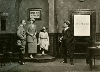 Bei der Auktion, 1920
