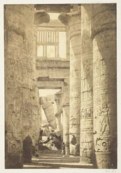 Innenraum der Säulenhalle, 1857, gedruckt 1862