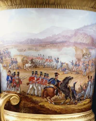 Detail eines Berliner Goldgrund schlanken Campana-Vase und Sockel des Wellington-Service-Typs, datiert 1817, bemalt mit einer Szene der Schlacht von Vittoria, 1817