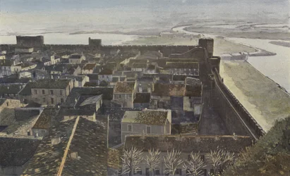 Aigues-Mortes, Blick auf die Stadtmauern von innen