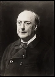 Porträt von Théodore de Banville (1823-1891), französischer Dichter