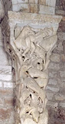 Geschnitzter Trumeau vom Innenportal