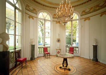 Innenansicht des Salon Rond, 18.-19. Jahrhundert