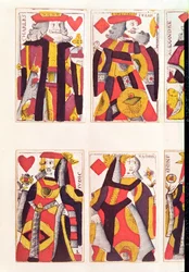 König und Königin spielen Karten (farbiger Holzstich)