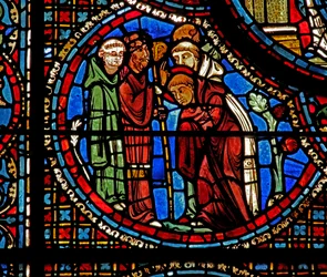 Das St. Lubin Fenster: St. Avit segnet Lubin und die zwei Mönche
