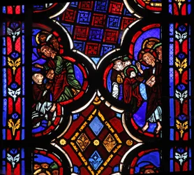Fenster w1, das Christus darstellt, der sagt: Ich bin die Auferstehung und das Leben