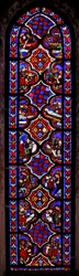 Fenster w1 zeigt eine Szene aus dem Leben der hl. Maria Magdalena mit Szenen aus der Geschichte von Maria und Martha