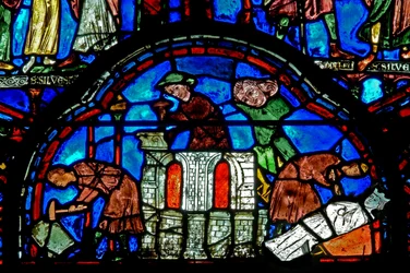 Fenster w8 mit der Darstellung von Stiftern - Steinmetzen