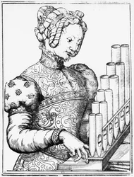 Junge Frau spielt ein tragbares Orgel