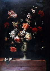 Stillleben mit Blumen in einer Steinvase