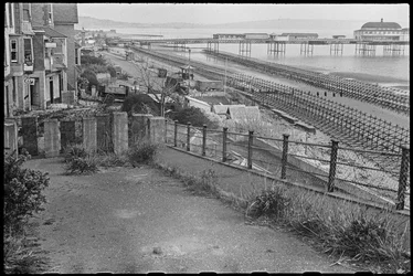 Der Strand von Shanklin, mit Admiralty-Gerüst