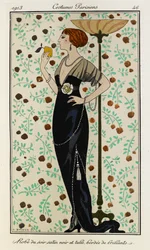 Abendkleid aus schwarzem Satin und Tüll mit Brillantbesatz. Costumes Parisiens Nr. 46. Die Frau trägt ein schwarzes Satinabendkleid mit Diamantbesatz und einer weißen Blume am Taillenbund. Außerdem trägt sie eine Diamanthalskette.