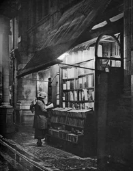 Ein Buchladen in Bloomsbury, London, 1926-1927