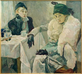 Zwei Damen im Café