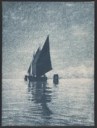 [Vertäutes Segelboot]