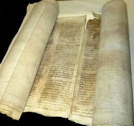 Torah-Rolle der jüdischen Gemeinde in Kaifeng, China