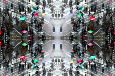 Bunte Regenschirme Stadt-Symmetrie