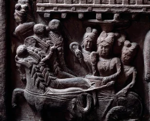 Buddhismus: „Prasenjits letzter Besuch bei Buddha“ Detail des Stupa von Bharhut. Flachrelief aus schwarzem Stein, 2. Jahrhundert v. Chr. - Kolkata, Indian Museum