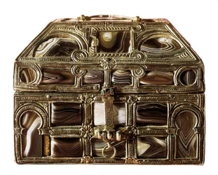 Mozarabische Kunst: Achatkiste aus Holz, Achat und Silber. 11. Jahrhundert. Aus der Real Colegiata von San Isidoro. Leon. Archäologisches Museum von Madrid, Spanien