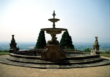 Brunnen, Villa Celle