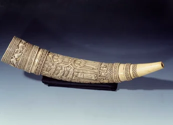 Elfenbein-Oliven vom Kloster Saint-Arnoul in Metz: Christus und die Jungfrau in Majestät. Hergestellt in Süditalien. 11. oder 12. Jahrhundert.