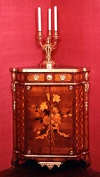 Eckschrank, eines von einem Paar von J.F. Oeben, Paris, ca. 1760-62